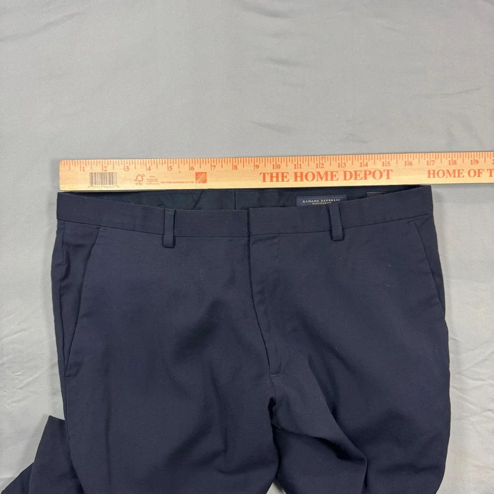 Banana Republic tailored fit